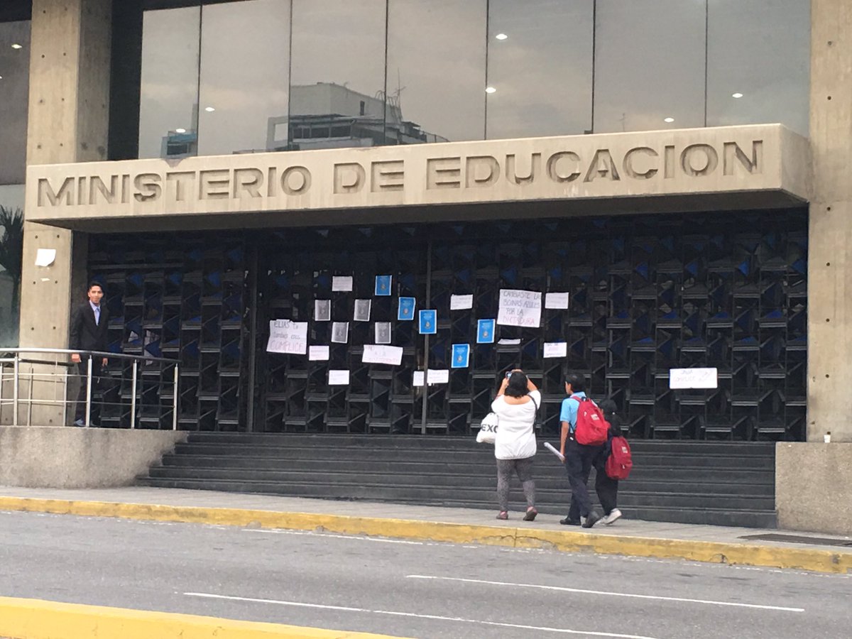 como solicitar un año sabático en Venezuela como derecho