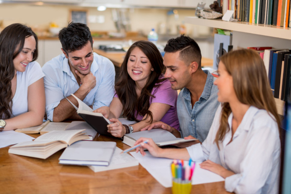 personas para estudiar y trabajar en estados unidos