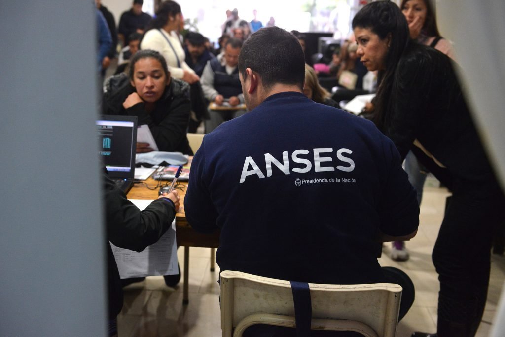 trabajar en ANSES antención al publico