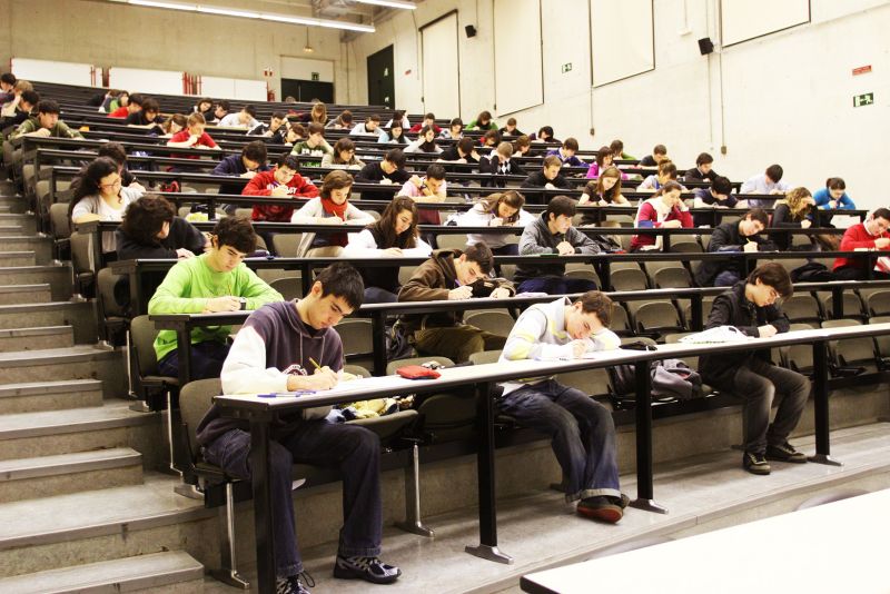 requisitos en las universidades en Texas